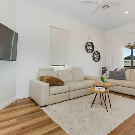 Cosy Retreat On Forest - Non Smoking - Sleeps Upto Six Guest Bendigo Exterior photo